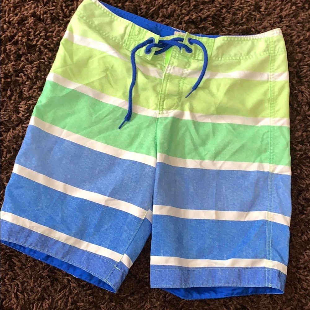 HOLLISTER SWIM TRUNKS